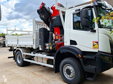 Camião basculante Iveco novo