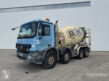Camion betoniera cu rotor/ Malaxor Mercedes