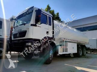 Camion cisternă nou