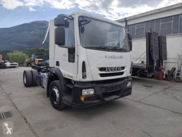 Camião chassis Iveco