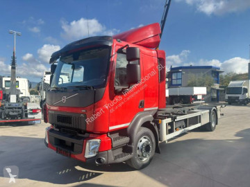 Camion Volvo FL 250