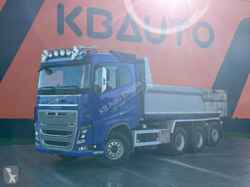 Camião basculante Volvo