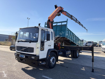 Camion Volvo FL 220