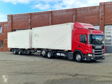 Camião furgão Scania
