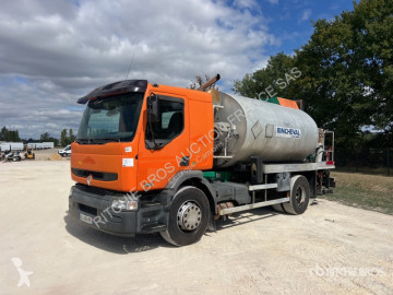 Kamion cisterna asfaltový Renault