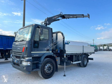 Iveco dropside crane truck