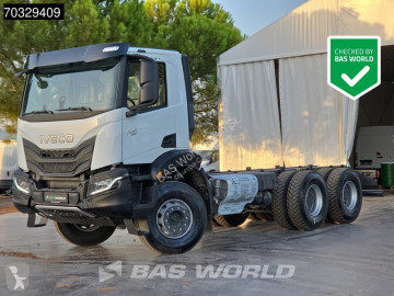 Camião chassis Iveco novo