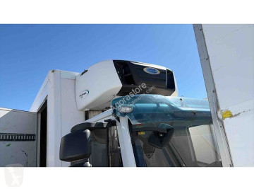 Camion fourgon polyfond Iveco
