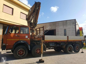Camion plateau ridelles Fiat