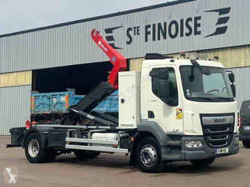 Camion polybenne DAF