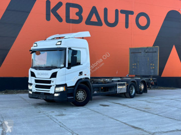 Camión Scania L P 500 6x2*4 9 TON FRONT AXE / RETARDER