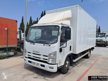 Isuzu