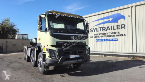 Volvo hook arm system truck