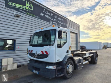 Renault hook arm system truck