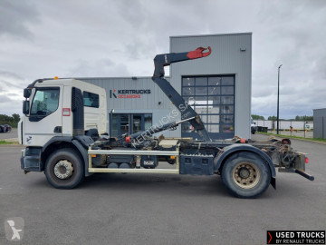 Renault hook arm system truck