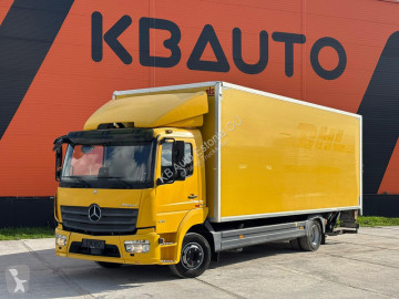 Vrachtwagen bakwagen Mercedes