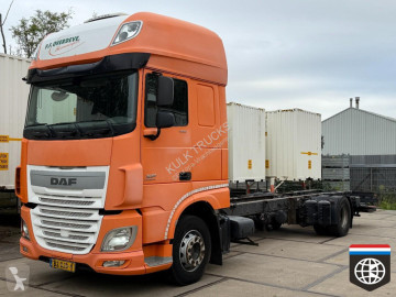 Камион шаси DAF