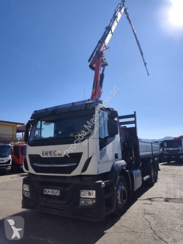 Кузов с трехсторонней разгрузкой Iveco