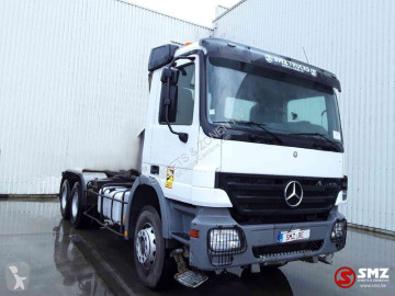 Camion Mercedes Actros 3341 manual lames
