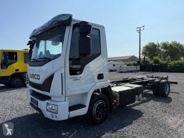 Camion sasiu Iveco nou