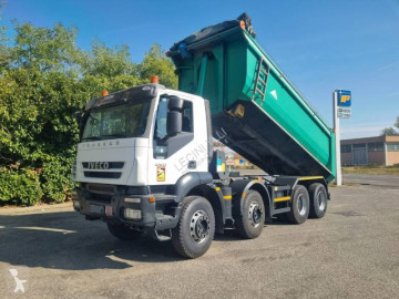 Camion benne Iveco