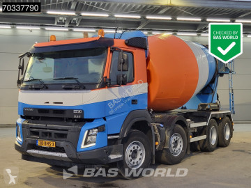 Camion béton toupie / Malaxeur Volvo