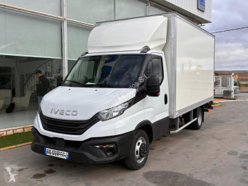 Camion fourgon Iveco