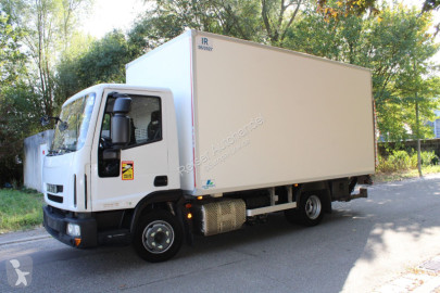 Camion fourgon Iveco