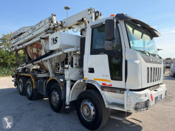Camion béton malaxeur + pompe Astra