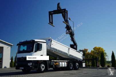 Camion benne Mercedes
