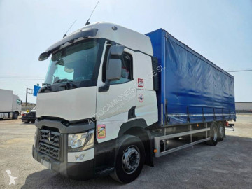 Renault tautliner truck