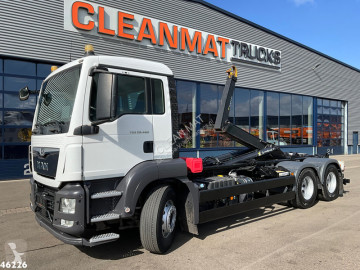 Camion polybenne MAN