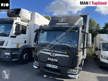 Camion fourgon MAN