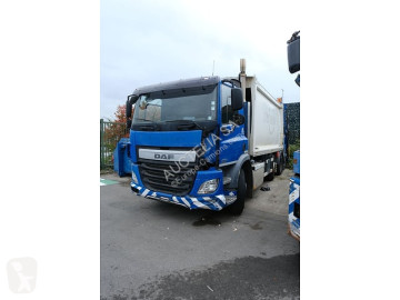 Camion benne TP DAF