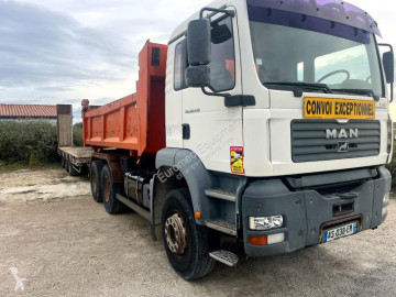 Camion benne MAN