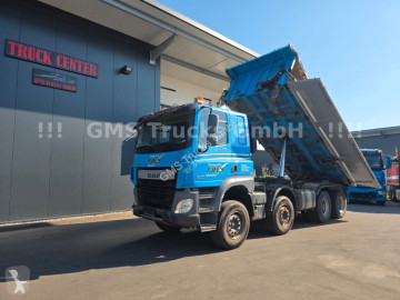 Camion tri-benne DAF