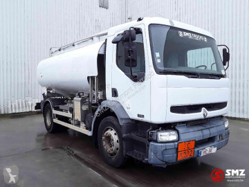 Camion citerne Renault