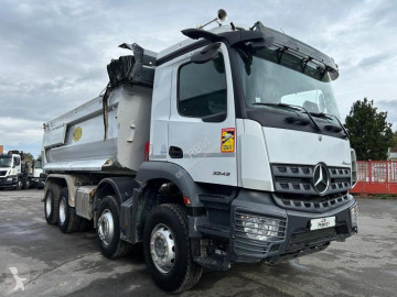 Camion benne Enrochement Mercedes