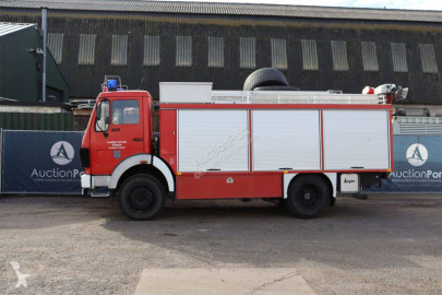Camion pompiers Mercedes