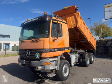 Camion benne Mercedes