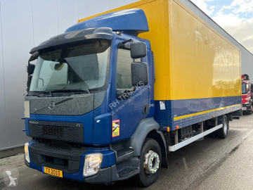 Camion fourgon Volvo