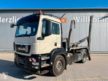 Camion benne MAN