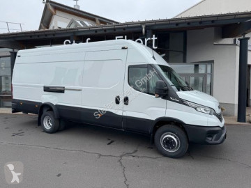 Camion fourgon Iveco neuf