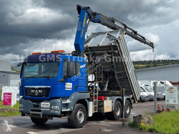 Camion benne MAN