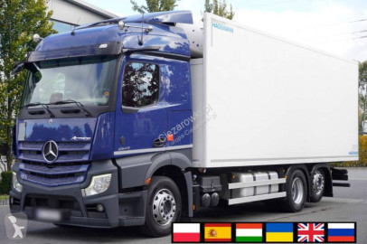 Camion frigo mono température Mercedes