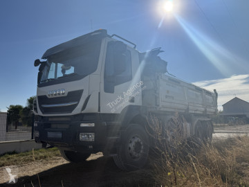 Camion benne Iveco