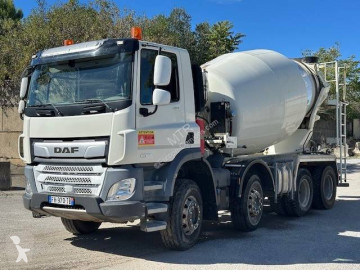 Camion béton toupie / Malaxeur DAF