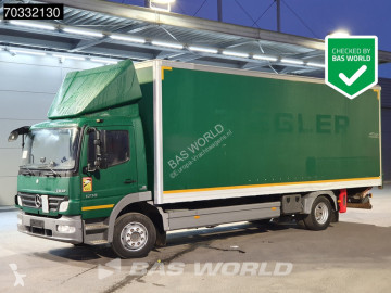 Camion fourgon Mercedes