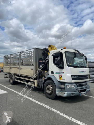 Camion plateau DAF