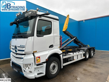 Camion polybenne Mercedes
